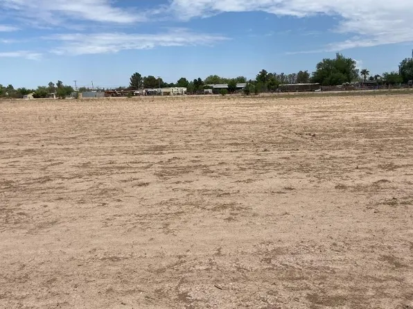 13570 Chicken Ranch Rd, San Elizario, TX 79849