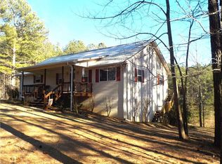 43 Lakeside Dr, Cleveland, GA 30528