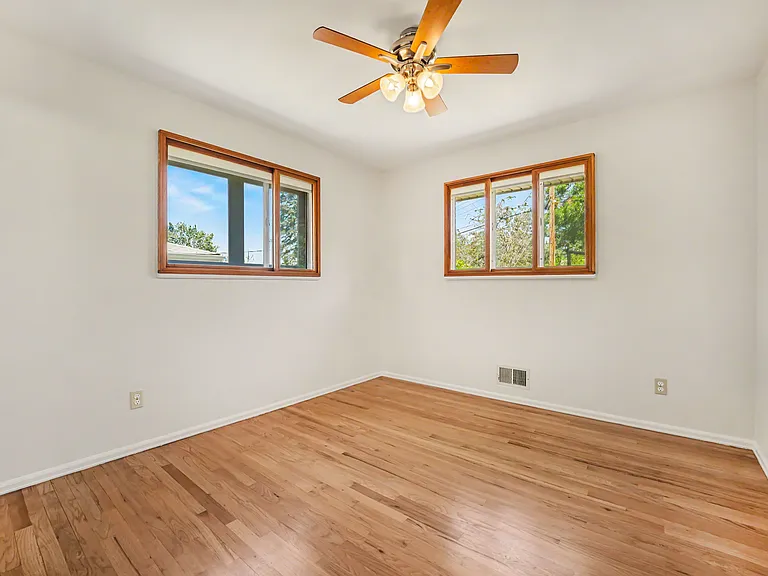6630 S Washington St — Photo 12