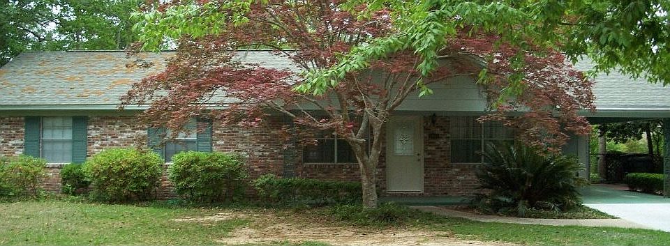 1st image of 2069 Greenwood Dr