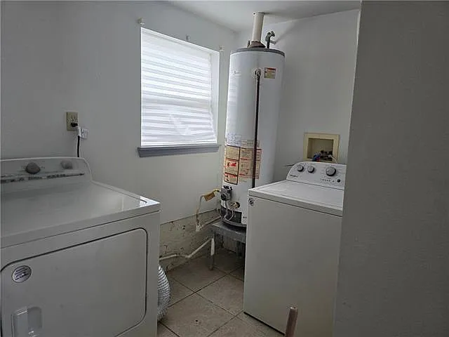 3718 Franklin Ave — Photo 6