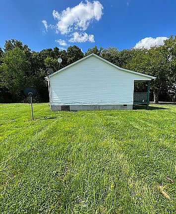 3rd image of 22276 Batna Rd
