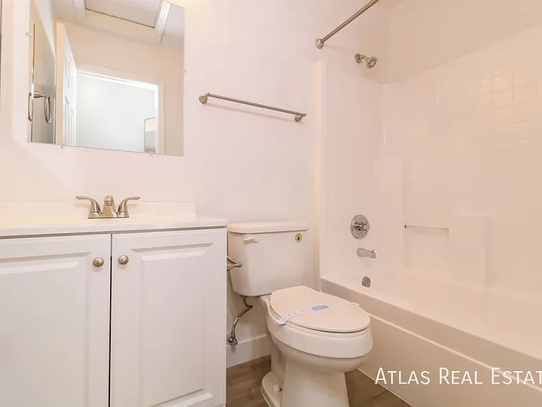 12038 W Corrine Dr — Photo 12