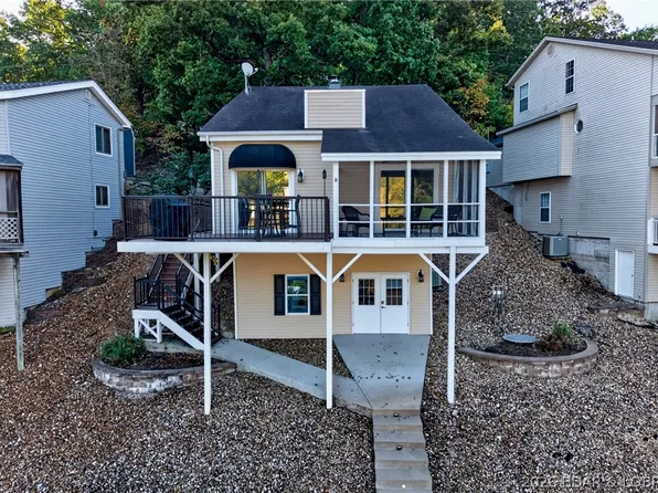 1477 Ginger Rd, Lake Ozark, MO 65049