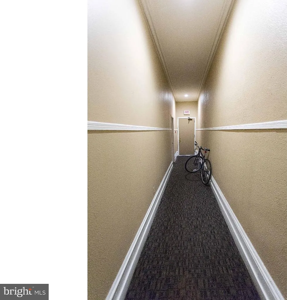 1 bed, 458 sqft, $1,745 — Photo 4