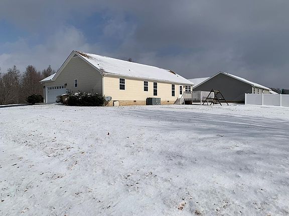 3rd image of 1901 Paran Rd