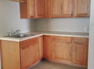 19 Arlington St APT 1E, Manchester, NH 03104