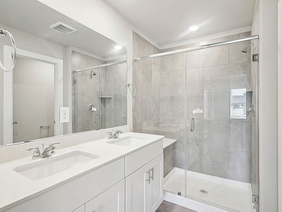 The Sequoia plan in Pine Lake Cove of Conroe, TX.