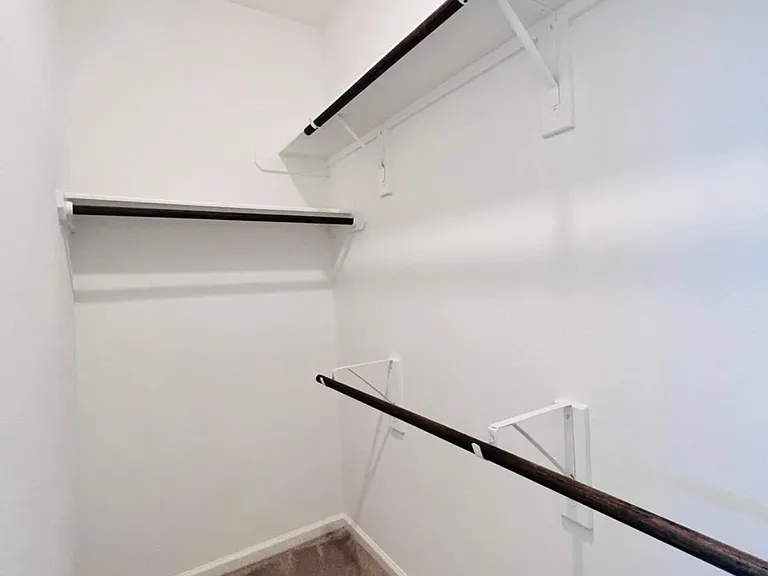4922 Sand Clouds Dr — Photo 3