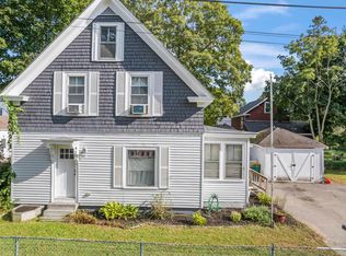 17 Jenness St, Rochester, NH 03867