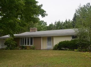 16 Nathaniel Paine Rd, Attleboro, MA 02703