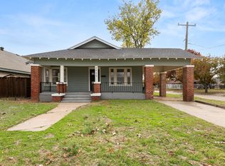 2900 Chenault St, Fort Worth, TX 76111