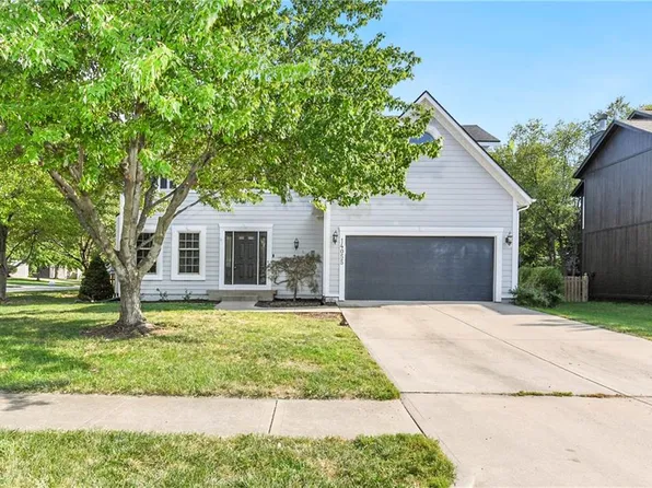 14055 W 147th Pl, Olathe, KS 66062