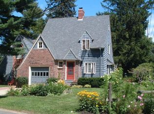 3 Baker Rd, Cape Elizabeth, ME 04107