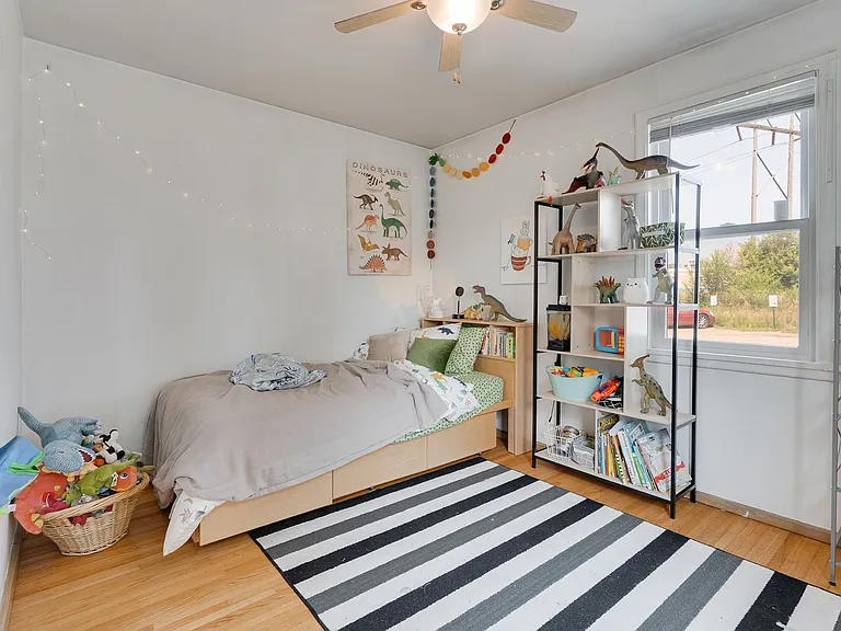 1605 Marshall STP, LLC — Photo 38