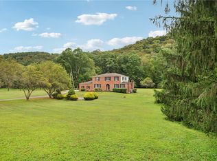 748 Four Mile Run Rd, Ligonier, PA 15658