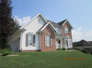 101 Valley Fields Dr, Pittsburgh, PA 15239