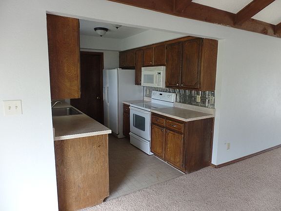 3rd image of 21623 County Road 1555