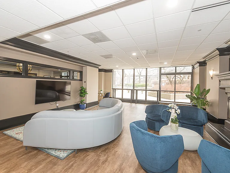 OP community room_05082025