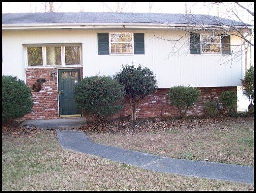 1st image of 1641 W Forest Blvd