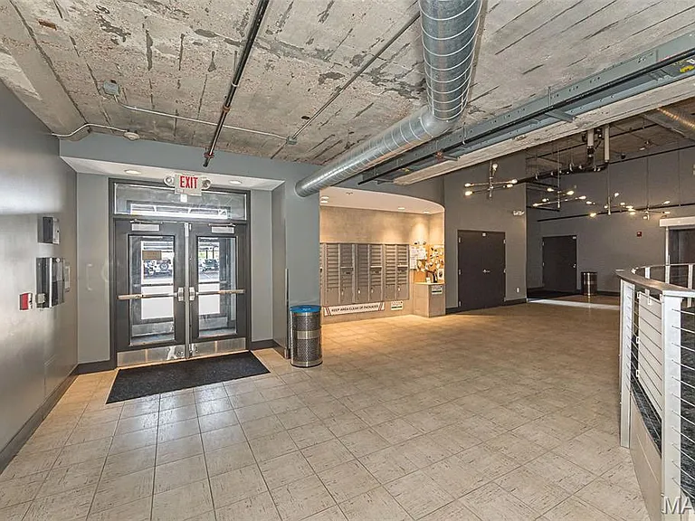 4100 Forest Park Ave #501 — Photo 36