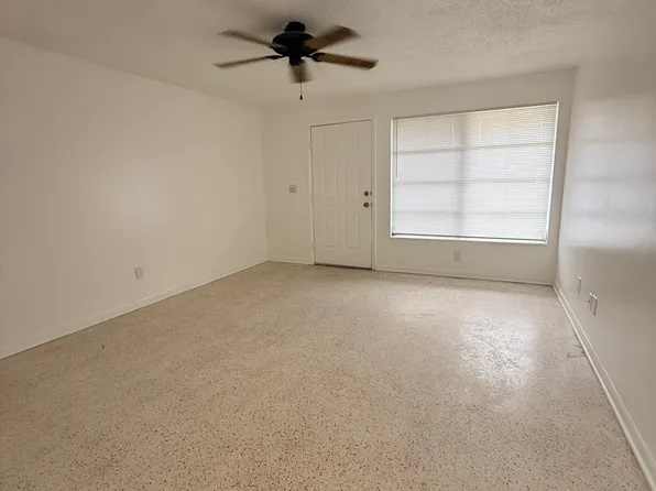 33 SE Sailfish Ln #33, Stuart, FL 34996