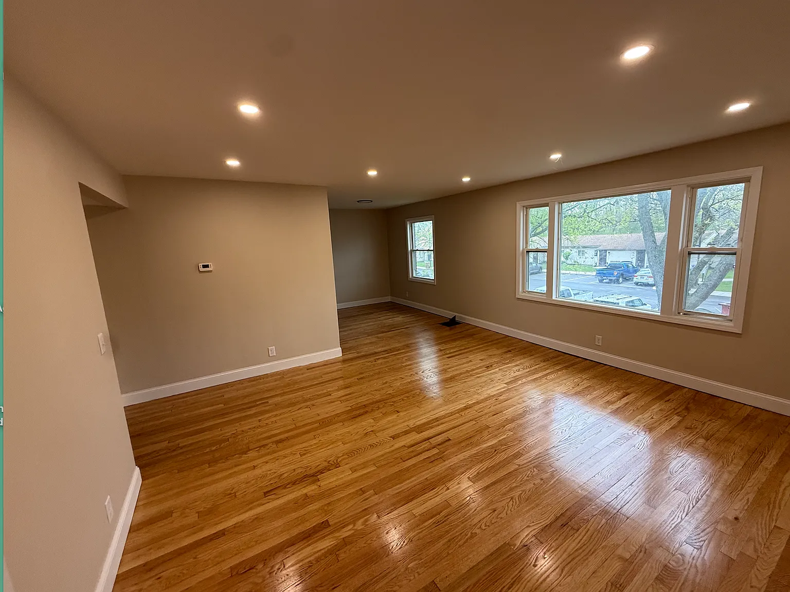 2 bed, $1,350 — Photo 2
