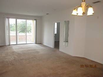 3rd image of 1701 London Crest Dr Unit 1-210