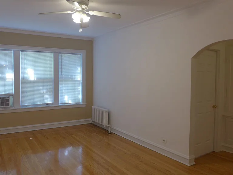 Lamon Courts Apartments — Photo 33