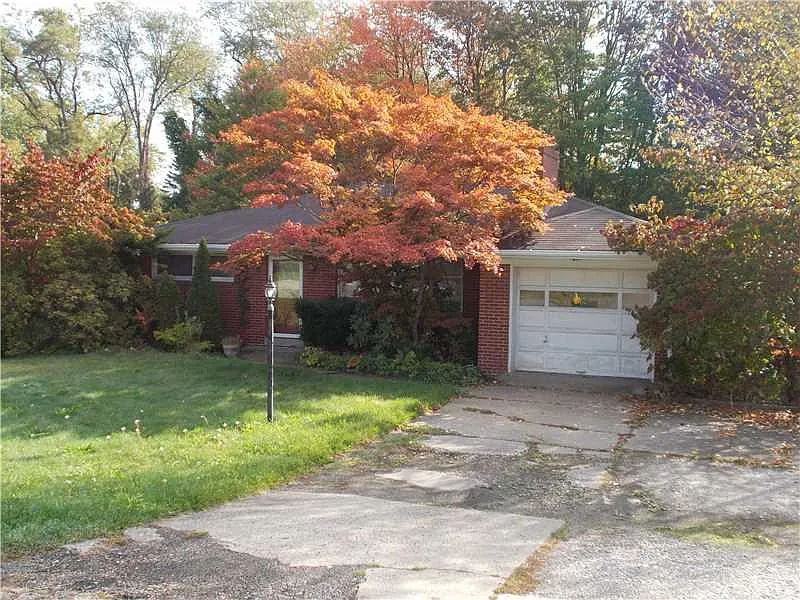 103 Coleman Dr photo 1