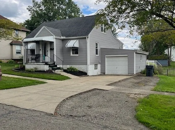 326 E Central Ave, Ravenna, OH 44266