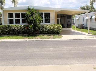 92 THATCH PALM STREET E, LARGO, FL 33770