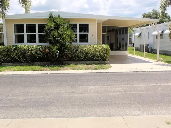 92 THATCH PALM STREET E, LARGO, FL 33770
