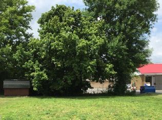 708 Poplar St, Benton, KY 42025