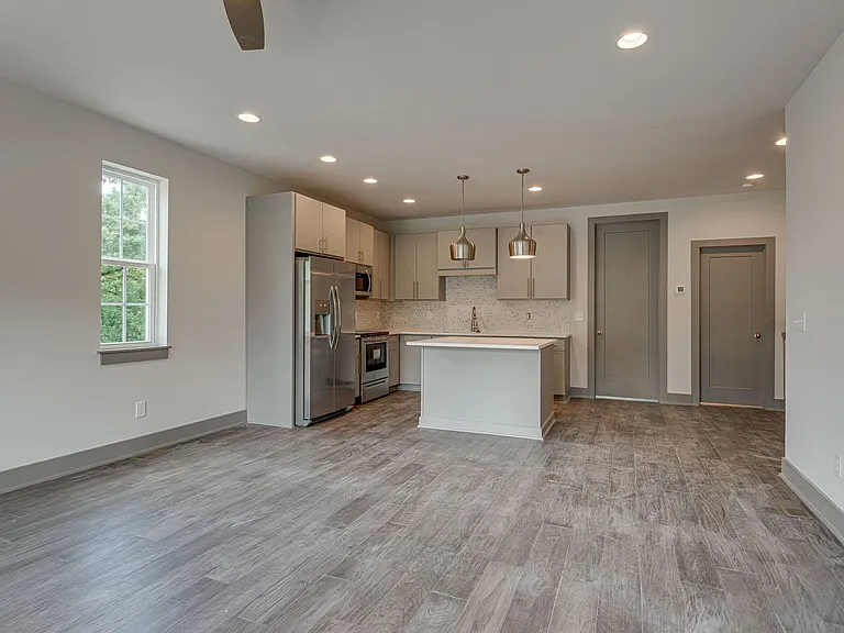 122H Oceola Ave — Photo 7