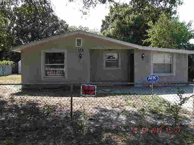 1st image of 6418 N Clark Ave