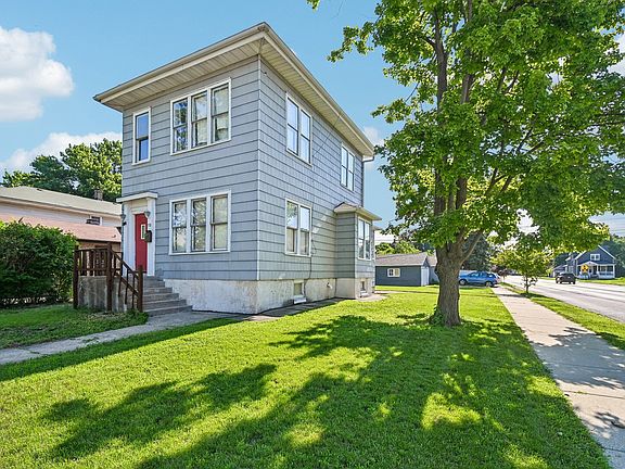 2nd image of 703 N 7th Ave
