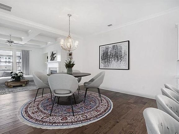 4th image of 2435 Skyland Way #73