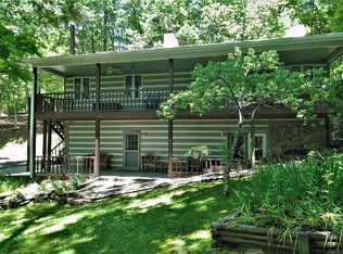 393 Platinum Rd, Tuckasegee, NC 28783