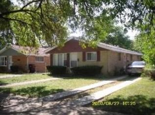392 W 17th St, Chicago Heights, IL 60411