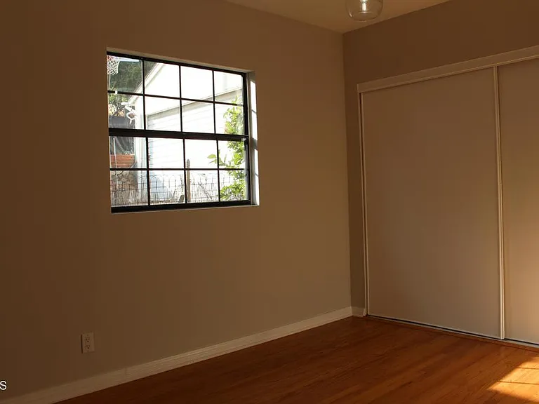 6279 Church St — Photo 28