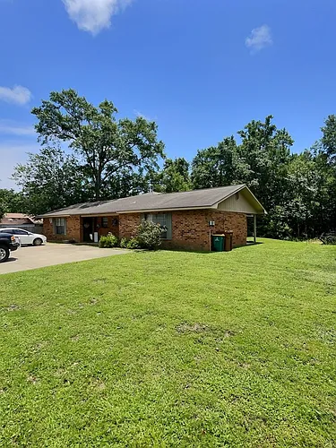 1109 Hickory Dr Photo 1 1109 Hickory Dr Photo 1