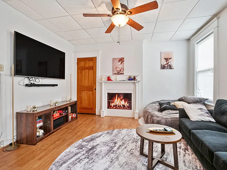 22-24 Norton Street — Photo 3