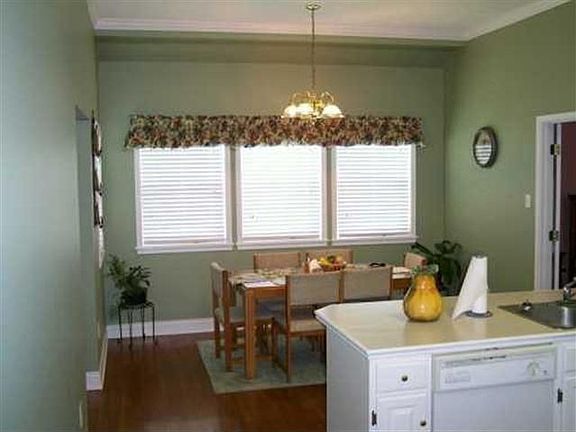 Breakfast Room