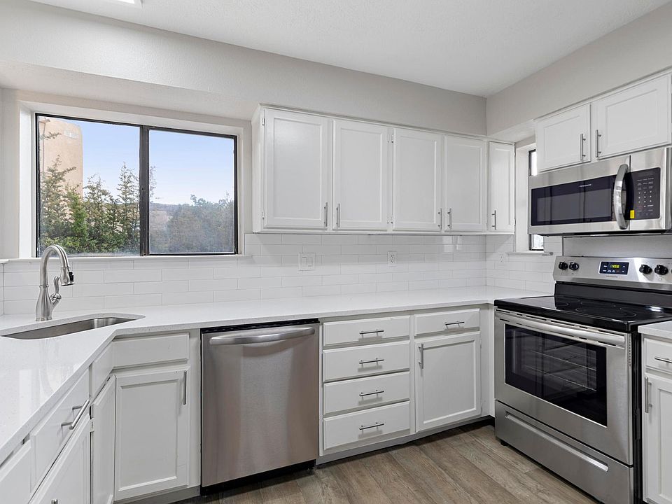 1st image of 4900 Indigo Dr NW