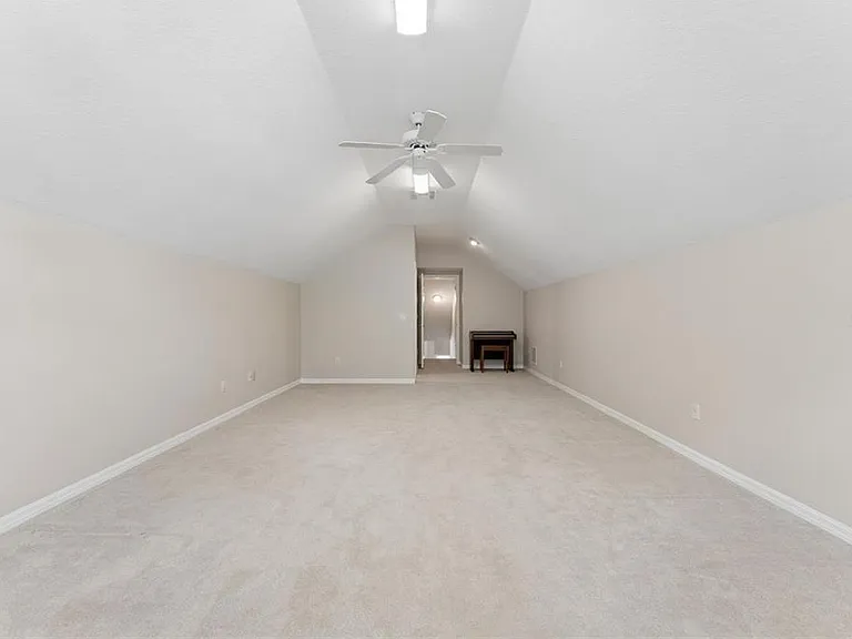 3865 Winding Lake Cir — Photo 29