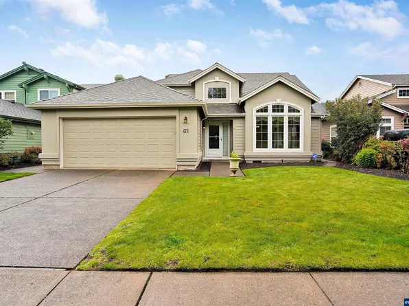 478 Creekside Dr SE, Salem, OR 97306
