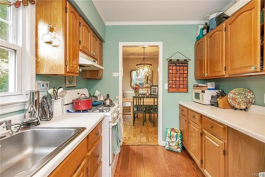3 bed, 1650 sqft, $5,000 — Photo 2