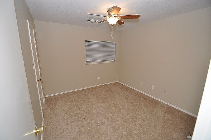1st image of 5803 W Harrow Dr