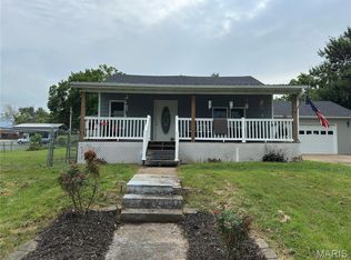 1106 Spruce St, Bismarck, MO 63624